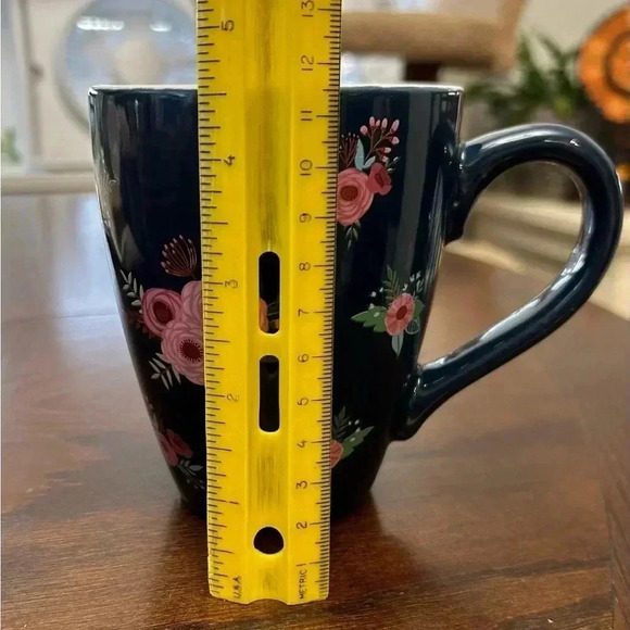 Belle Maison Blue with Pink flowers Coffee Tea Mug 14oz. EUC - Picture 7 of 8